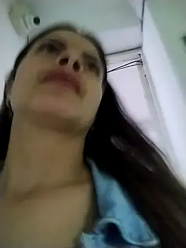 zhoelis xx online show from 5, 2, 2025