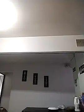 zhoelis xx online show from 17, 1, 2025