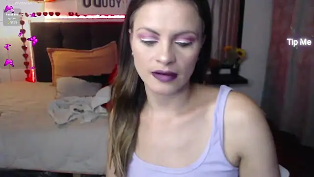 zhoelis xx online show from 27, 2, 2025