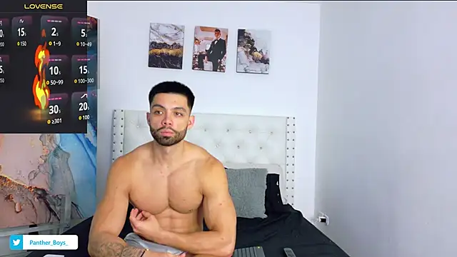 Mackenzzie 777  online show from 7, 11, 2025