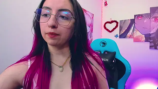 Julieta cott online show from 11, 2, 2025