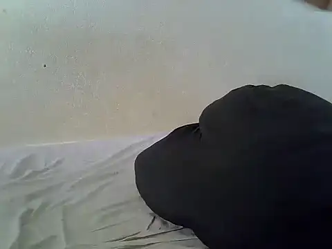 Snapshot of SpicyPetite chatting on 18, 12, 2025 SpicyPetite online show from 18, 12, 2025