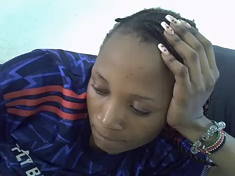 Snapshot of SpicyPetite chatting on 20, 10, 2025 SpicyPetite online show from 20, 10, 2025