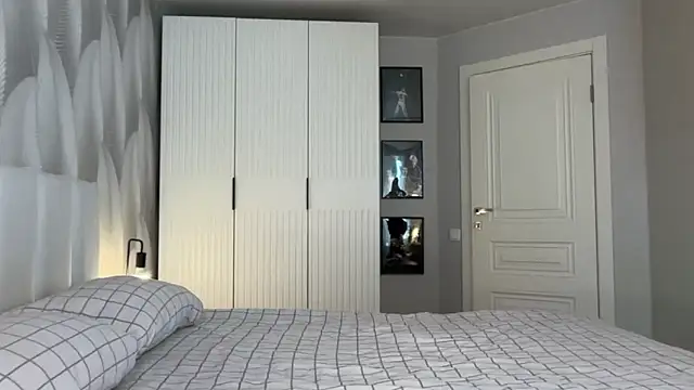 MiroslavaLime online show from 7, 4, 2026