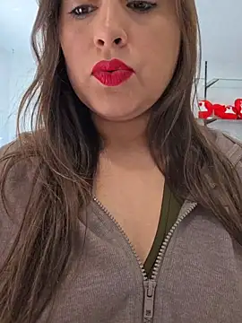 GatitaXD27 online show from 24, 11, 2025