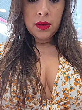 GatitaXD27 online show from 22, 11, 2025