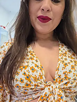 GatitaXD27 online show from 20, 12, 2025