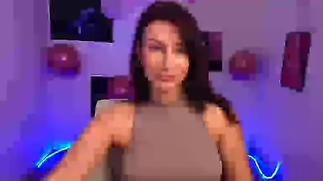 Snapshot of Loren_Moa chatting on 28, 2, 2025 Loren Moa online show from 28, 2, 2025