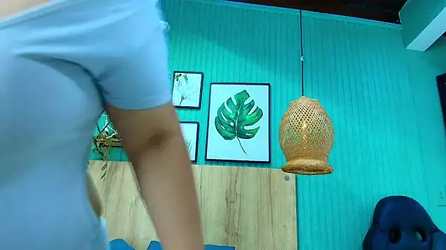 george jonnes online show from 2, 4, 2026