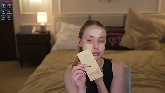 Linda054 online show from 19, 11, 2025