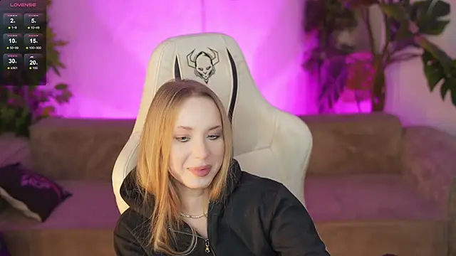 Linda054 online show from 29, 10, 2025