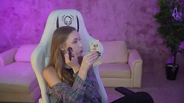 Linda054 online show from 9, 2, 2025