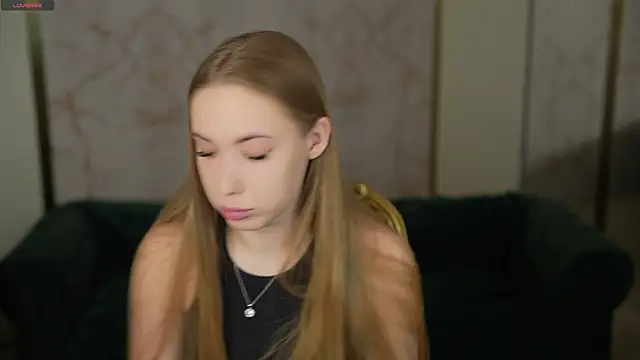 Linda054 online show from 16, 2, 2025