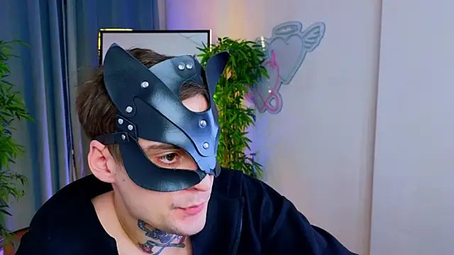 ohhottom online show from 5, 4, 2026