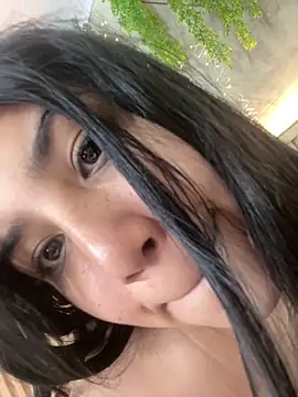 Snapshot of Lana_Lann chatting on 2, 2, 2026 Lana Lann online show from 2, 2, 2026