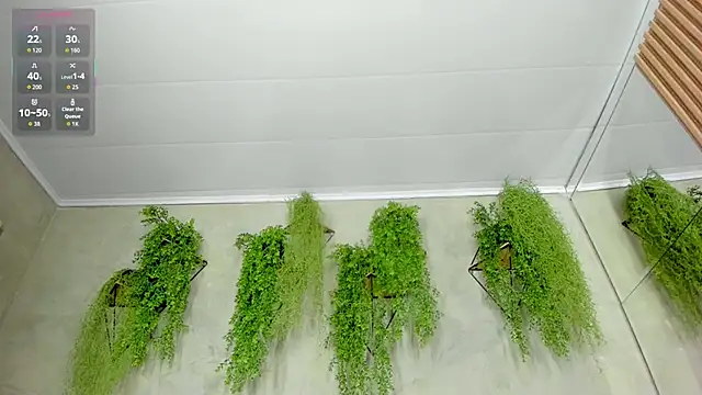 Lana Lann online show from 28, 9, 2025