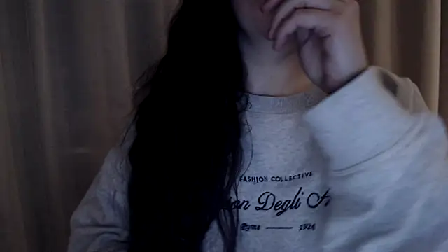 Sandysecret online show from 11, 11, 2025