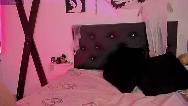 Little Naughtty online show from 23, 10, 2025