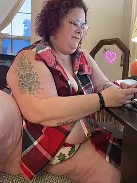 MsStrawbooty online show from 9, 12, 2024