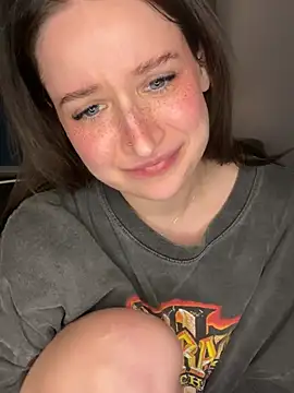 nerdynina online show from 2, 6, 2026