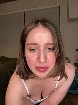 Snapshot of nerdynina chatting on 18, 2, 2025 nerdynina online show from 18, 2, 2025