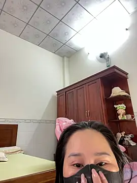    Erin    online show from 16, 4, 2026