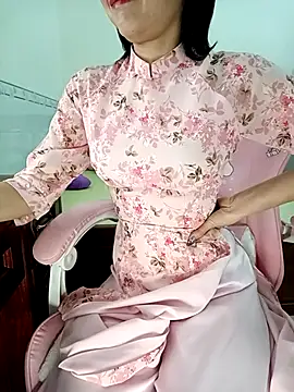    Erin    online show from 27, 10, 2025