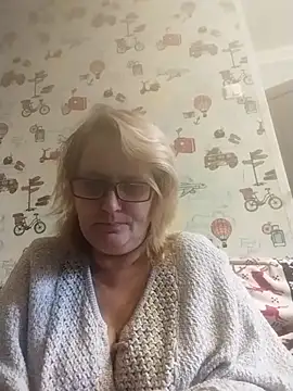 Forest-Lady online show from 21, 10, 2025