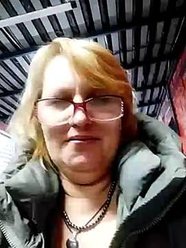 Forest-Lady online show from 21, 2, 2025