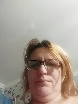 Forest-Lady online show from 18, 2, 2026