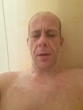 Snapshot of ditchwaterbitch chatting on 30, 10, 2025 ditchwaterbitch online show from 30, 10, 2025