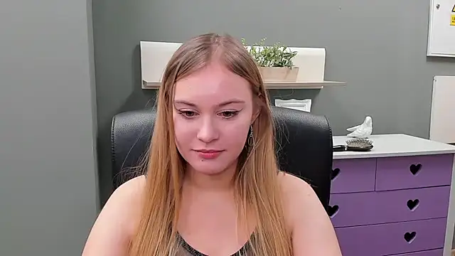 kitty valeria online show from 9, 2, 2025