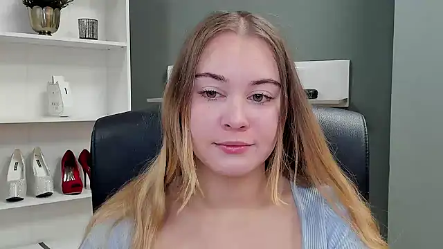 kitty valeria online show from 28, 9, 2025