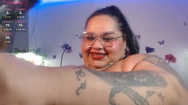 VeronikCuhubby online show from 24, 2, 2025