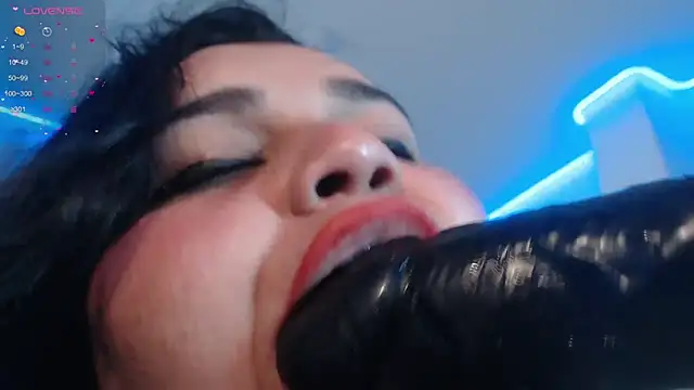 VeronikCuhubby online show from 1, 2, 2025