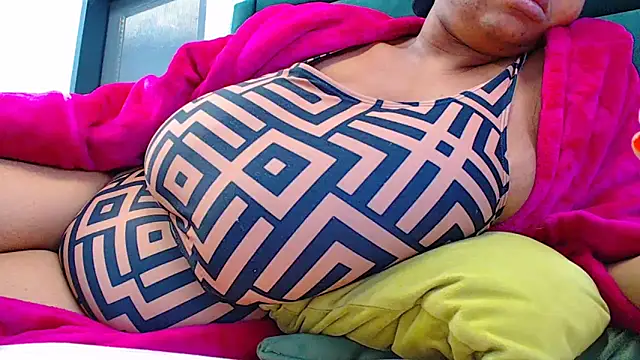 GoddessTitts online show from 16, 5, 2026