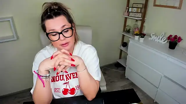 teaseDiana online show from 20, 2, 2025