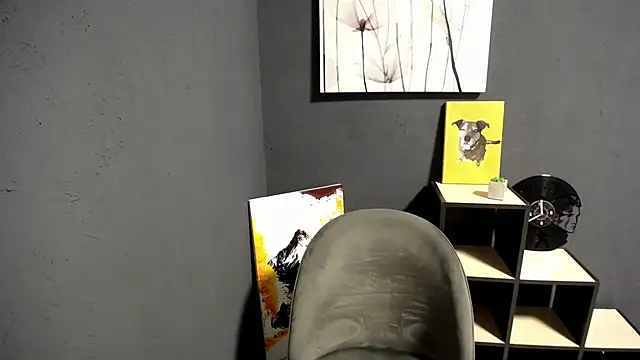 lady olivia  online show from 15, 12, 2025