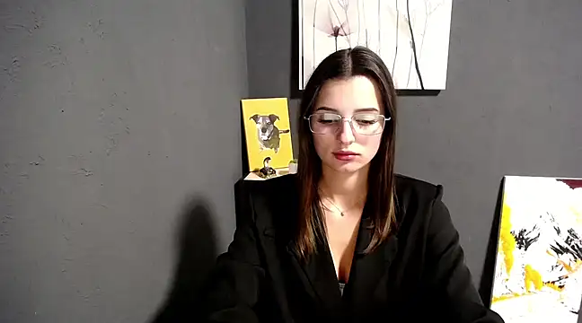 lady olivia  online show from 21, 2, 2025