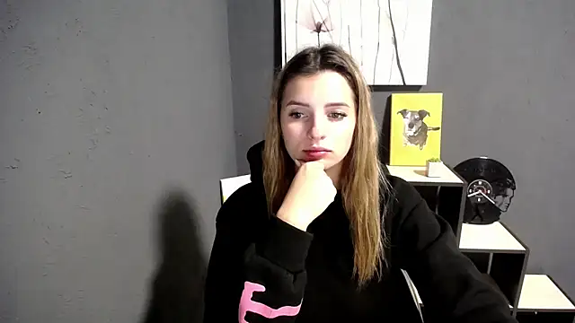 lady olivia  online show from 30, 9, 2025