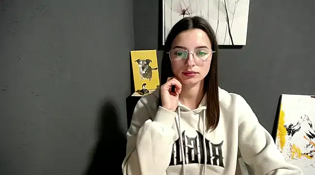 lady olivia  online show from 12, 2, 2025