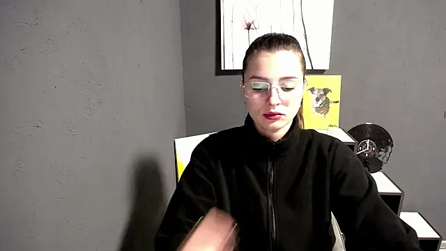 lady olivia  online show from 27, 11, 2025