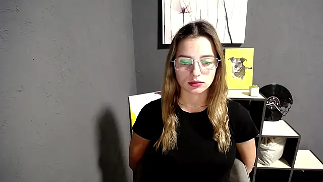 lady olivia  online show from 19, 9, 2025