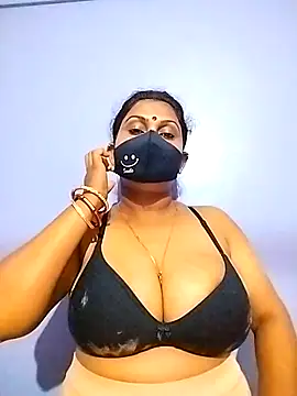 Riya Sexy Baby online show from 22, 9, 2025