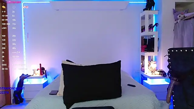 Snapshot of erika_sukubo chatting on 7, 7, 2026 erika sukubo online show from 7, 7, 2026