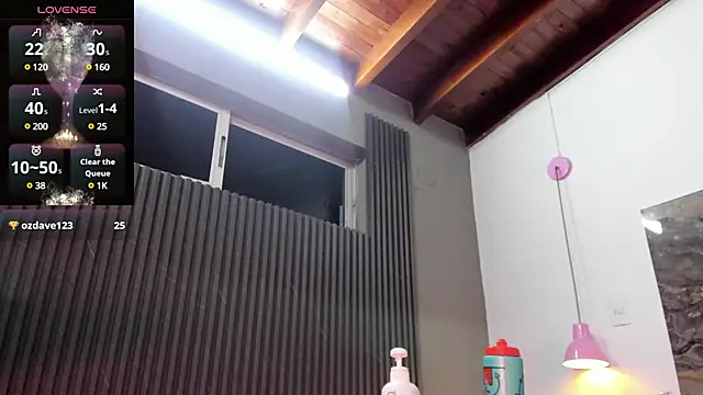 Alisson zambrano online show from 19, 3, 2025