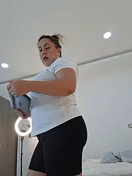 Alisson zambrano online show from 27, 6, 2026