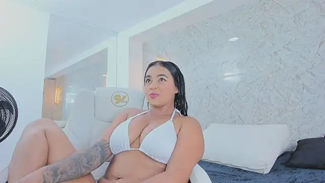 ximena case online show from 24, 9, 2025