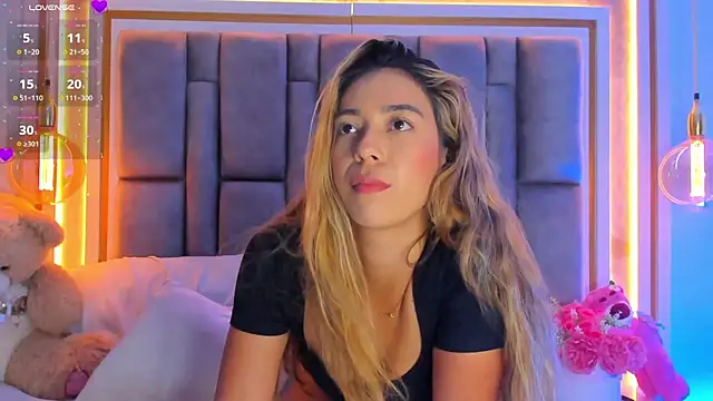 Snapshot of elianabrown chatting on 2, 7, 2026 elianabrown online show from 2, 7, 2026