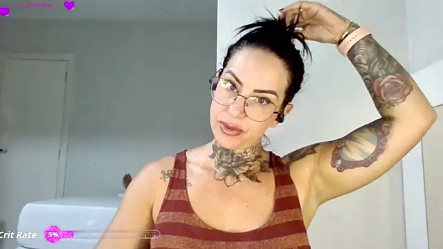 YasmimBrasil online show from 8, 1, 2026